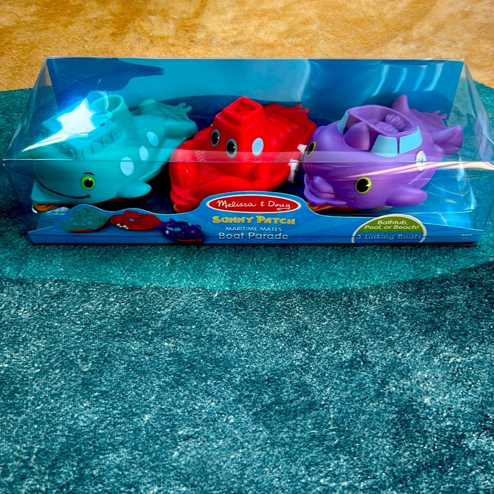 NEW Melissa & Doug Sunny Patch - Maritime Mates Boat Parade Bath Pool Beach Toys